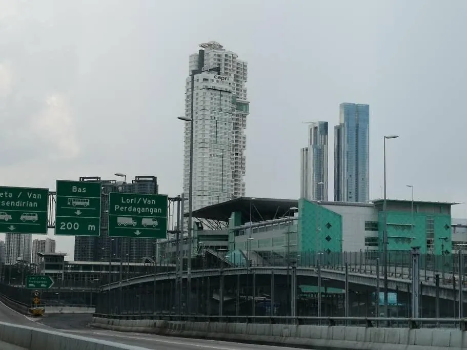 Cozy 2Br Tritower Suite Near Jb Ciq Jbcc & Capri Johor Bahru Malaysia