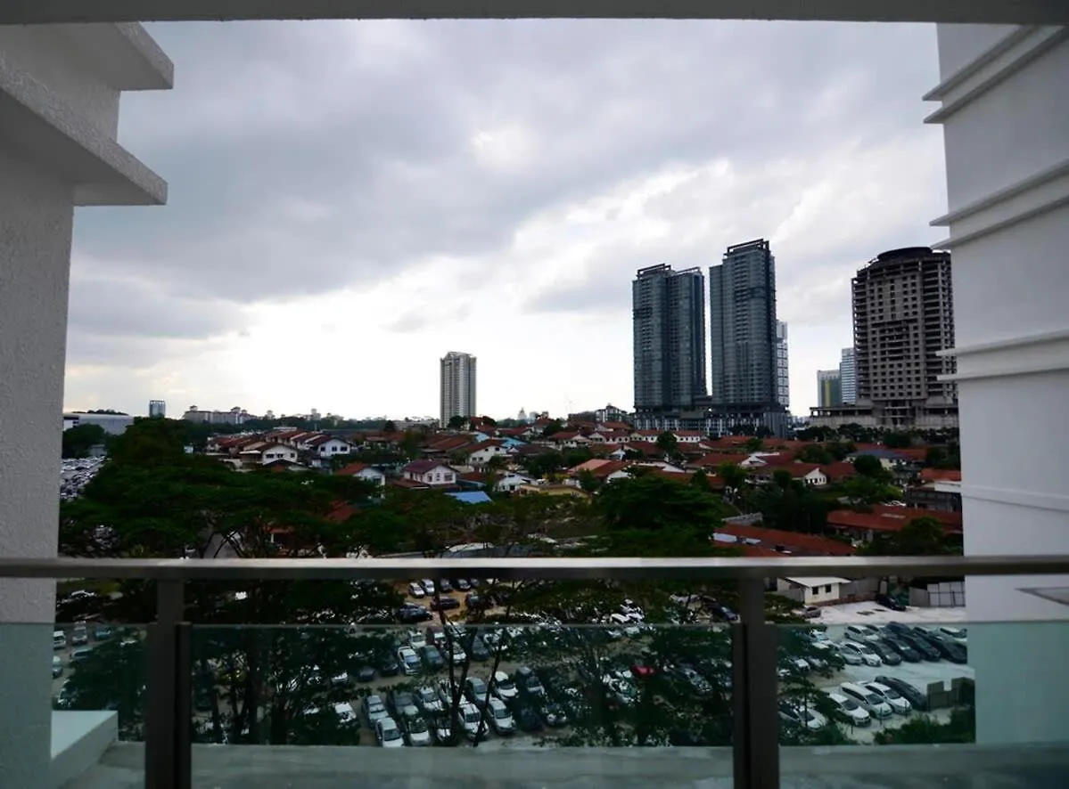 Cozy 2Br Tritower Suite Near Jb Ciq Jbcc & Capri Johor Bahru Lägenhet